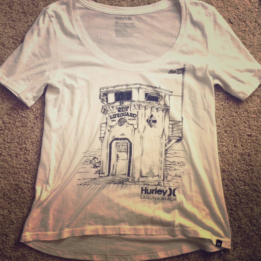 Hurley Laguna Beach small white t- shirt🤙🏼❤️🌈🌊